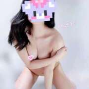 こはる 出勤日〜🌸こはる 金の玉クラブ池袋～密着睾丸マッサージ～