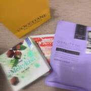 ヒメ日記 2025/12/07 08:45 投稿 柏原はすみ 全裸にされた女たちor欲しがり痴漢電車