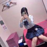 ゆず 来月の登校予定🏫 萌えコス