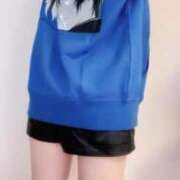 ヒメ日記 2025/10/11 12:36 投稿 三木せつな 全裸美女からのカゲキな誘惑