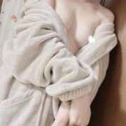 ヒメ日記 2026/01/08 00:32 投稿 三木せつな 全裸美女からのカゲキな誘惑