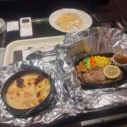 空条 れお ドカ食い気絶部🖤 アリス女学院 日本橋校