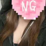 ヒメ日記 2026/03/03 23:31 投稿 ツバキ 飾窓