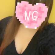 ヒメ日記 2026/03/06 01:18 投稿 ツバキ 飾窓