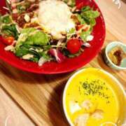 ヒメ日記 2026/06/09 23:00 投稿 山内 みゆう SUMIRE
