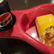 ヒメ日記 2025/12/07 19:29 投稿 ひかる【恋したくなる茶髪美人】 LIPS(リップス)