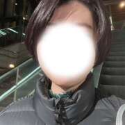 りく 出勤しました\(//∇//)\ 神田はっち