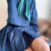 ヒメ日記 2025/12/27 18:01 投稿 浜松町れいな ぎゅーぎゅう電車