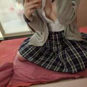 ヒメ日記 2025/11/04 18:46 投稿 りん☆男性経験〇人！？ほぼ・・・ 妹系イメージSOAP萌えフードル学園 大宮本校