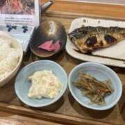 ヒメ日記 2025/10/20 15:09 投稿 ななせ 逢って30秒で即尺