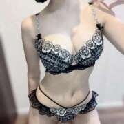 ヒメ日記 2025/11/03 08:11 投稿 カナメ 千葉美女革命