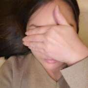 じゅな 本日の空き時間のお知らせ エマニエル