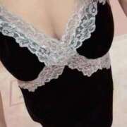 初川すみれ こんにちは(⋆ᴗ͈ˬᴗ͈)” しこたま奥様　熊本店