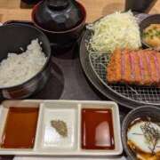 ヒメ日記 2025/12/22 19:13 投稿 猫井 みやこ SUMIRE