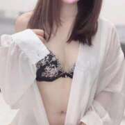 かんな 出勤🤍 E+アイドルスクール