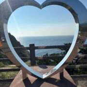 ヒメ日記 2025/10/04 13:33 投稿 【みら】ロリカワ現役学生 コーチと私と、ビート板･･･