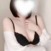 ゆな ふわぁ🫧 金の玉クラブ池袋～密着睾丸マッサージ～