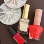 谷 禿げたネイルから目を逸らす🥺 鶯谷人妻城