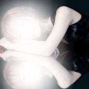 ヒメ日記 2025/12/10 21:01 投稿 七瀬あかね マダムと紳士