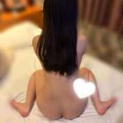 ヒメ日記 2026/04/04 21:43 投稿 りな★完未！潮吹き確定の超新星 Chloe鶯谷・上野店 S級素人清楚系デリヘル