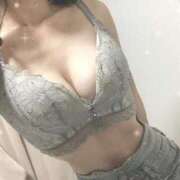 アヤナ あやなです💕 ピカソ