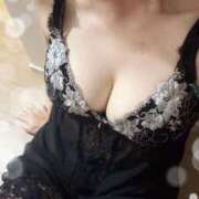 ヒメ日記 2025/10/24 14:26 投稿 莉里紗(りりさ)♥壮絶爆乳美女 美魔女コレクション