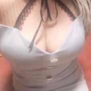 ヒメ日記 2025/12/02 11:05 投稿 莉里紗(りりさ)♥壮絶爆乳美女 美魔女コレクション