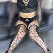 ヒメ日記 2025/11/14 23:25 投稿 紫織しおり ハンドリング　亀頭責め専門店