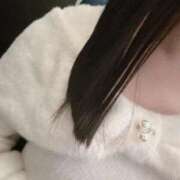 ねお ‎🤍しろにっと‎🤍 秋葉原鑑賞ガール