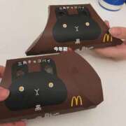 まりる 今年もやってきた🍫 卒業したて。