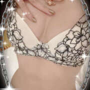 ヒメ日記 2025/10/13 16:15 投稿 ちかこ 一夜妻