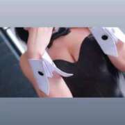 ヒメ日記 2025/11/24 21:17 投稿 しおん 推しの娘