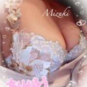 ヒメ日記 2025/10/18 17:23 投稿 みずき【ロイヤルOP対応】 あなたの全てを包み込む　優しいひとづま