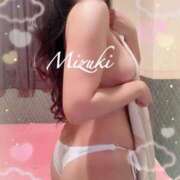 ヒメ日記 2025/11/25 12:02 投稿 みずき【ロイヤルOP対応】 あなたの全てを包み込む　優しいひとづま