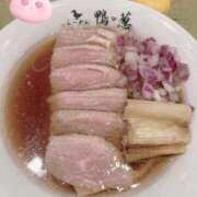 ゆい 【上野グルメ】キレイなラーメンやさん🍜 全裸の女神orいたずら痴漢電車