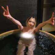 鷹宮ゆい さみぃーなw 美女のカタチ