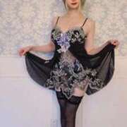 ヒメ日記 2025/12/12 12:16 投稿 鷹宮ゆい 美女のカタチ