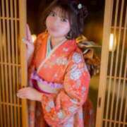 葉月 せいら 新年のご挨拶🌙💗 カサノヴァ