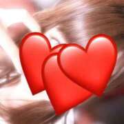 ねね️️️ 10時から出勤!!! エクレア