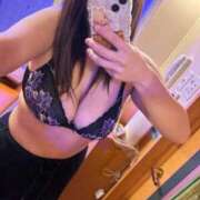 りこ️ おはようございます😊 エクレア