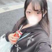 れおな ☁️くもりの日は、ふんわりモードで☁️💭 エデン