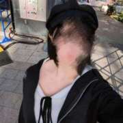 桃瀬　ゆめの☆現役学生Fカップ☆ 久しぶりなのに…？😊 ～地元厳選美女がお出迎え～私の部屋にキテネ！トレビの泉