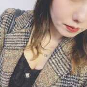 よつば 今日久々に出勤します❣️❣️ 上野ハンドメイド