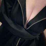 ヒメ日記 2025/11/26 13:25 投稿 ちひろ ノーブラで誘惑する奥さん谷九・日本橋