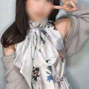 工藤あゆみ 💓パンとマッサージと、しあわせ🍞🌿 池袋性感アロマ＆スイート ALLAMANDA -アラマンダ-