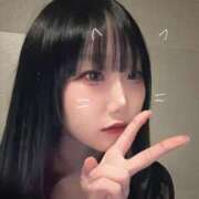 まな 真顔(  '-' )✌🏻 WHITE（金沢）