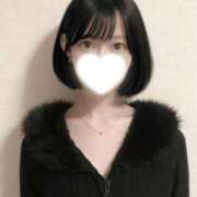 天音りお 明日会えるお兄さんいる…？🩷 Finemotion