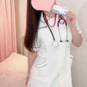 秋野　しき 研修初日です🤍 現役ナースが精液採取に伺います 梅田店