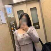 ヒメ日記 2026/04/04 04:15 投稿 深津 えみり 大人のエッチなエステ