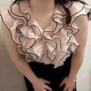 ヒメ日記 2026/04/12 06:45 投稿 深津 えみり 大人のエッチなエステ